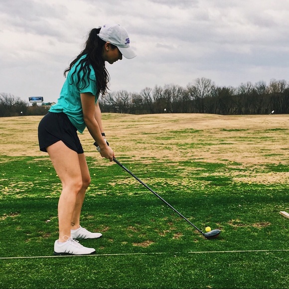 Meet your Posher, Victoria - Picture 1 of 5